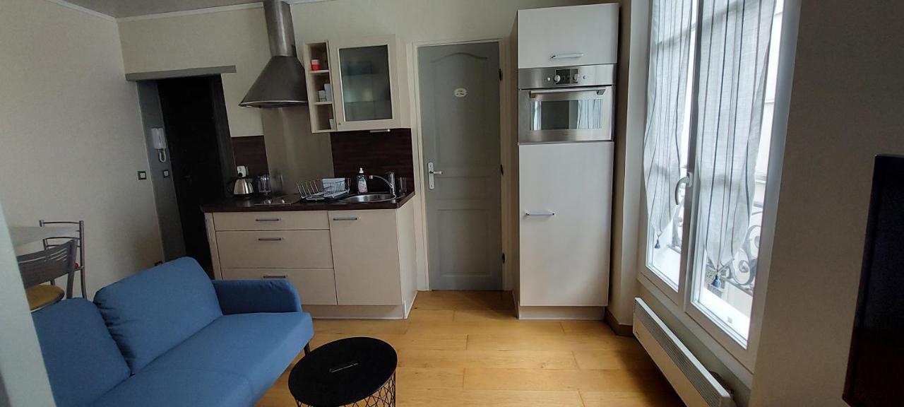 Appartement Coquet Sur Les Hauteurs De Montmartre Paris Exteriör bild